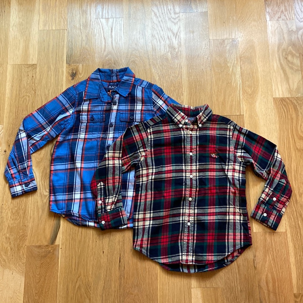 Set of Two Boys Shirts Size S(6)